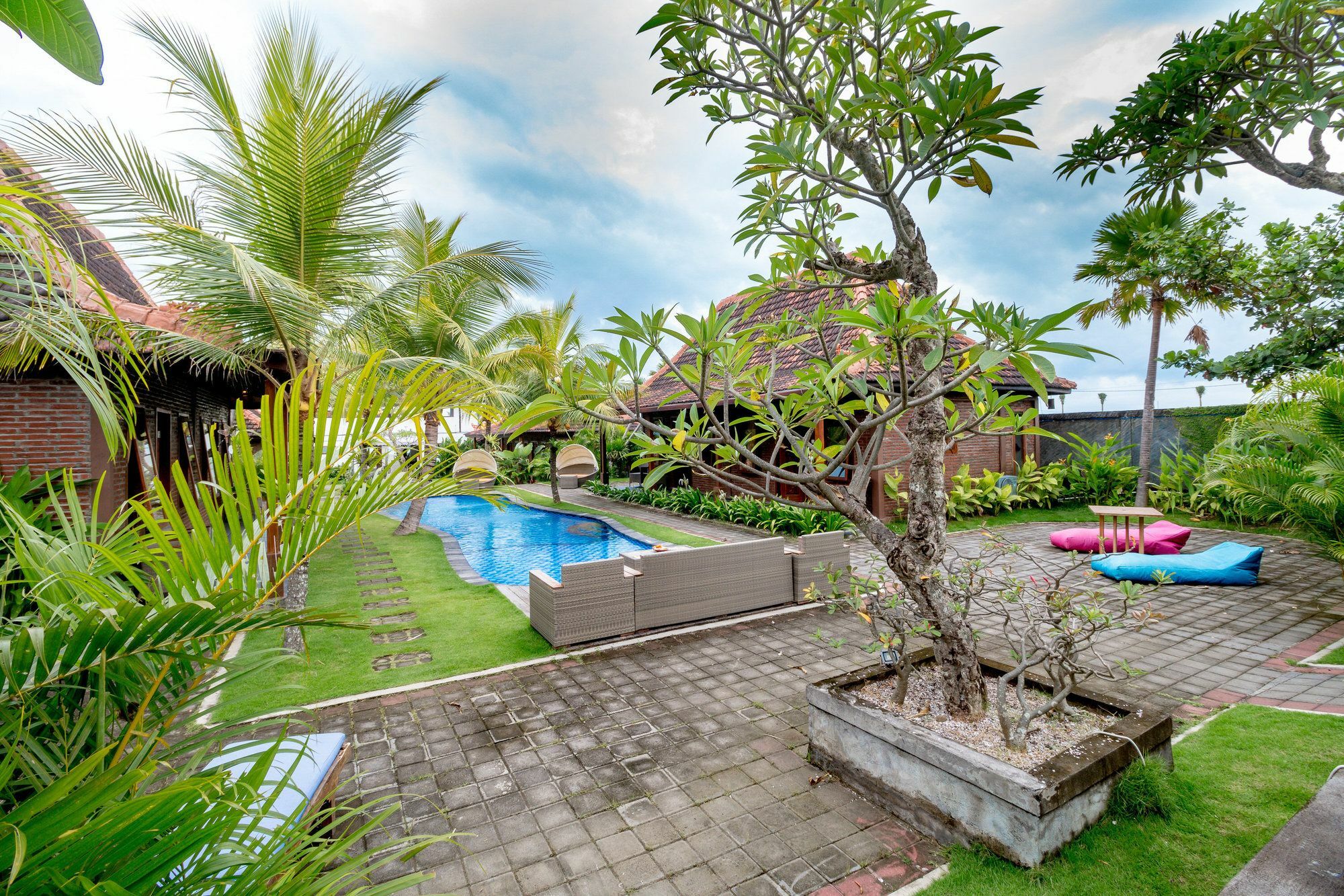 Arton Resort & Beach Club Pulukan Zewnętrze zdjęcie